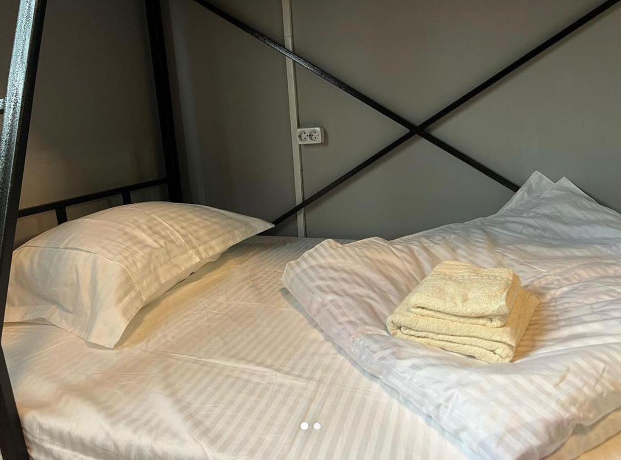 Kuze Hostel Alma-Ata Exteriör bild